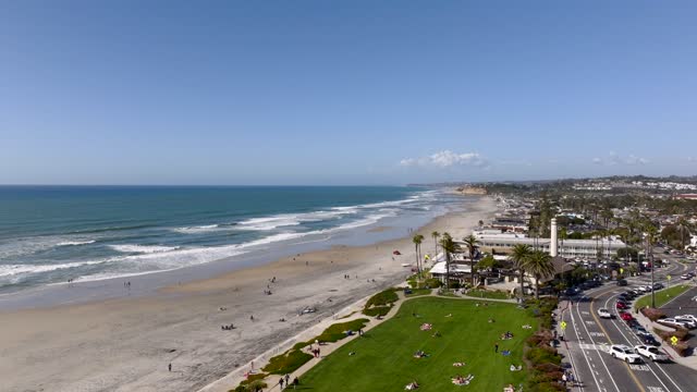 Aerial Video of Del Mar Beach Powerhouse Park and the Village on a beautiful sunny day | Drone Video