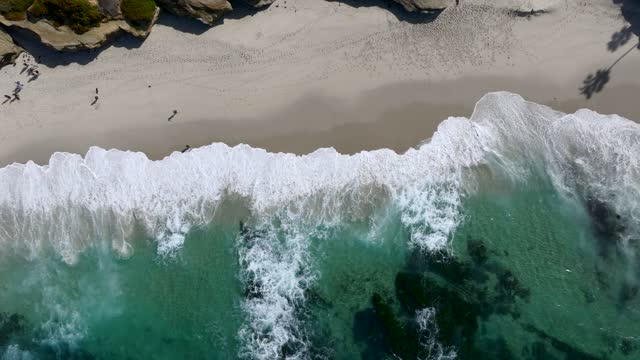 Aerial shot of Wipeout Beach in La Jolla on a beautiful Day with Blue Skies | Drone Video – 3