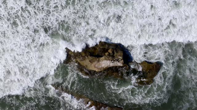 Aerial shot of the Bird Rock Neighborhood in La Jolla on a beautiful Day with Blue Skies | Drone Video – 6