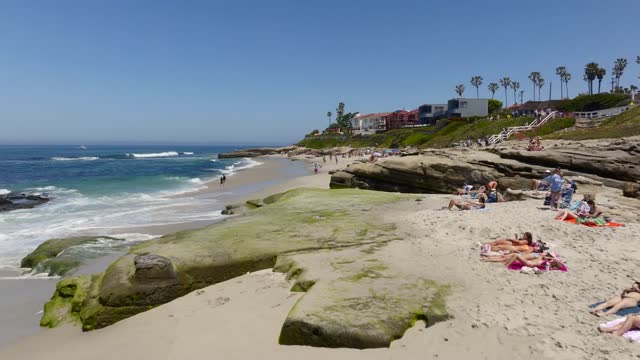 A beautiful day and Windansea Beach in the Beach Barber Tract neighborhood in La Jolla | Drone Video – 6