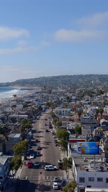 Aerial view of the beach, the pier and the ocean in Mission Bay.