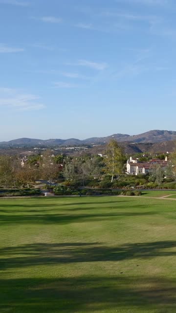 The country inland, homes and the buildings in Santaluz.