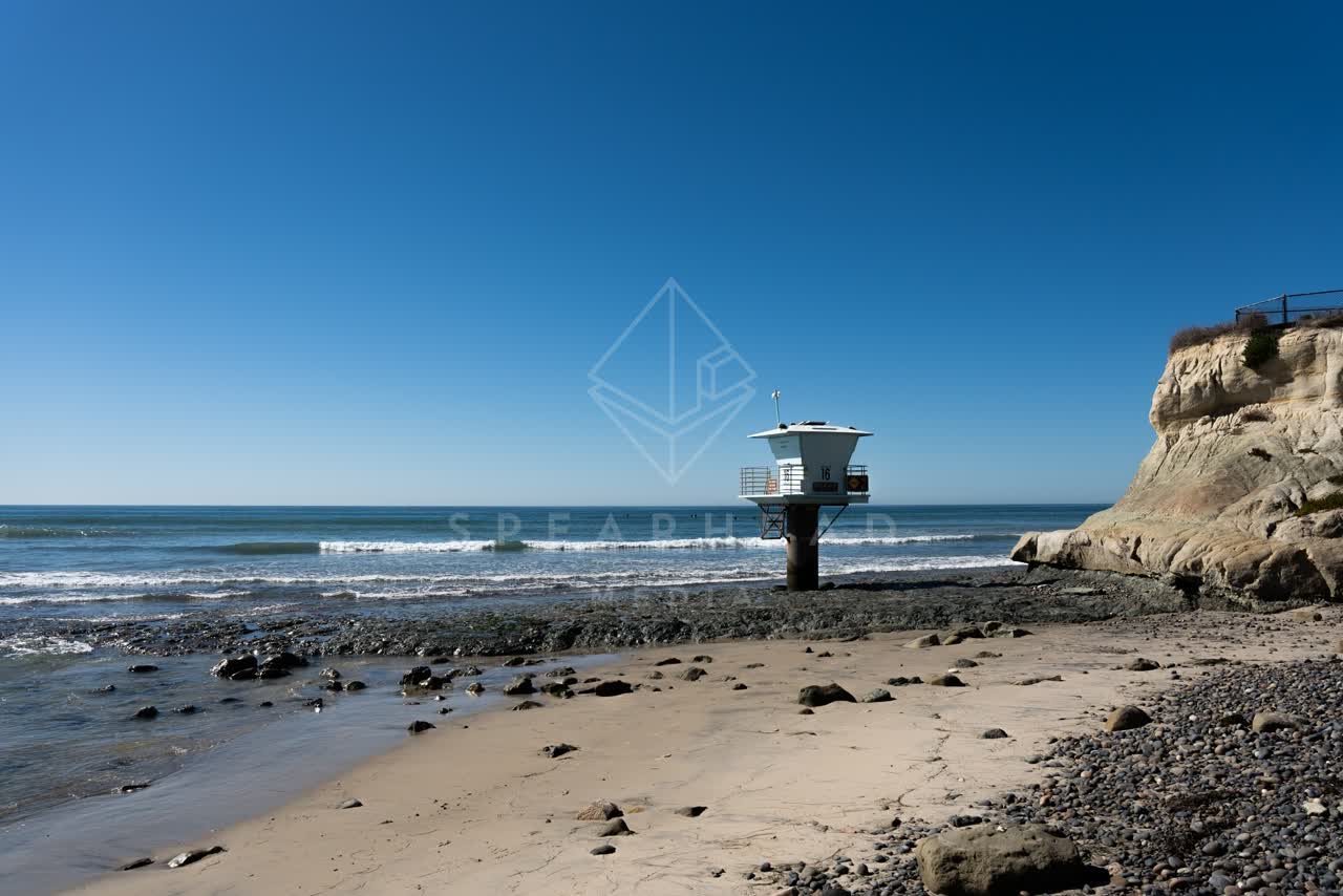The beach, the surf and the ocean in Cardiff.