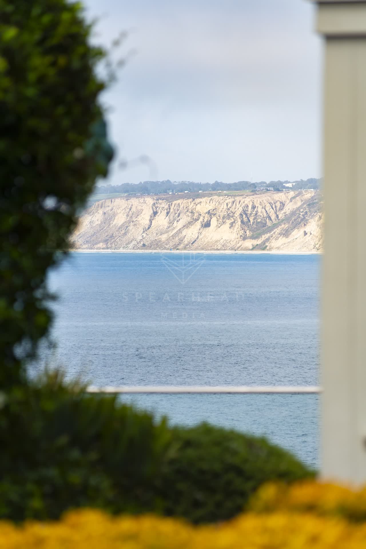 The cliffs, the ocean and open country at La Jolla Cove.
