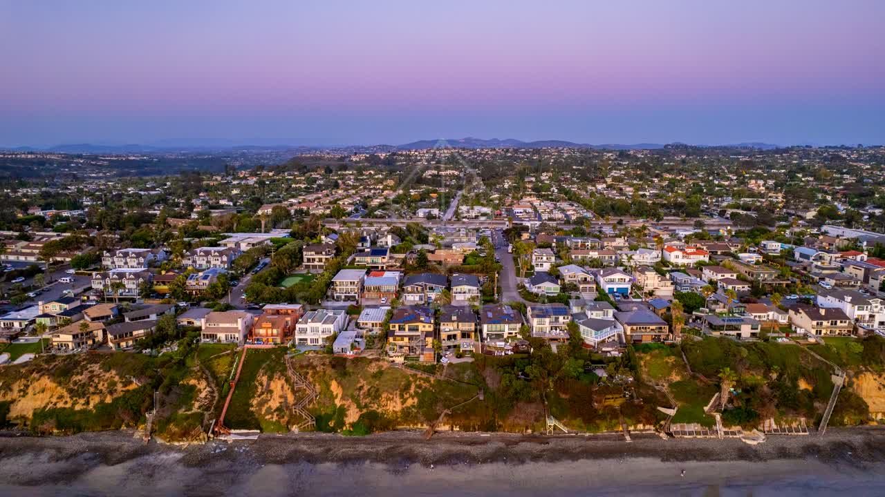 Aerial view of a residential street, homes and the cliffs in Encinitas.