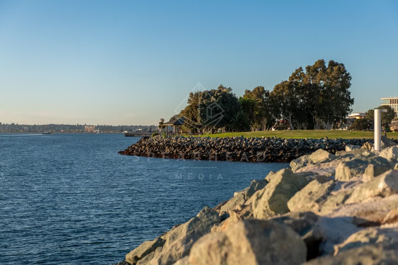 The harbor, boats and the bay at Embarcadero.