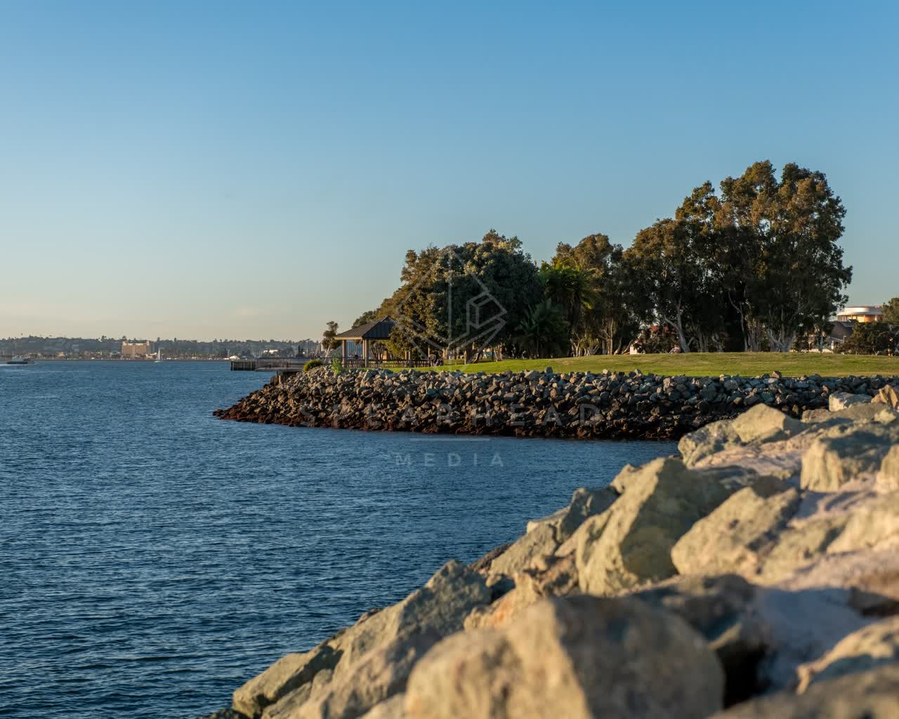 The harbor, boats and the bay at Embarcadero.