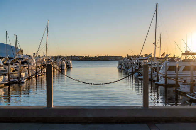 The harbor, boats and the bay at Embarcadero.