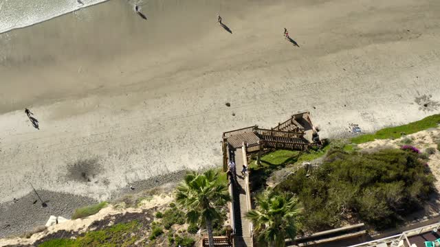 Aerial shot of Grandview Beach in Leucadia Encinitas | Video – 4