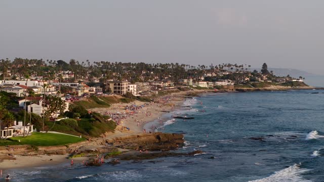 A beautiful afternoon at Windansea Beach at the Beach Barber Tract coastline in La Jolla San Diego | Drone Video – 2