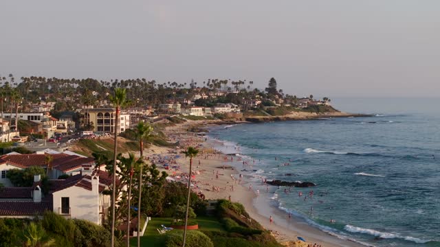 A beautiful afternoon at Windansea Beach at the Beach Barber Tract coastline in La Jolla San Diego | Drone Video – 8