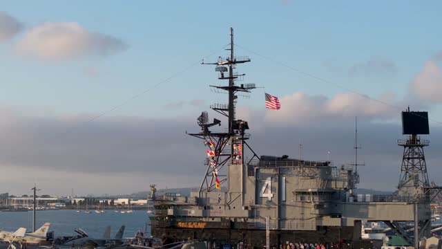 The harbor, boats and the bay at Embarcadero.