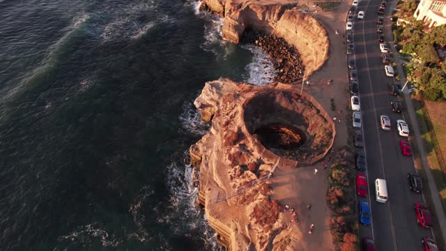 Flying above the Coastline and Beach of Sunset Cliffs Natural Park in Point Loma San Diego | Drone Video – 38