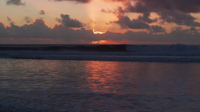 The beach, the surf and the ocean at Black’s Beach.